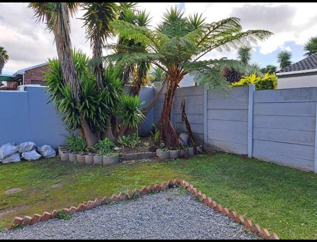 3 BEDROOM HOUSE FOR SALE IN DENNE-OORD